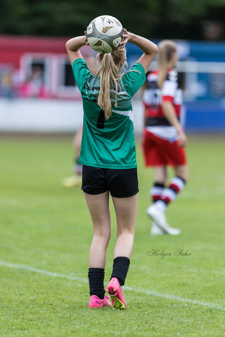 Bild 330 - Loewinnen Cup
